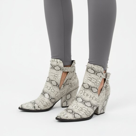 Pazzle Ivory & Gray Linda Snakeskin Animal Print Studded Ankle Booties Shoes 6.5 - Picture 7 of 7